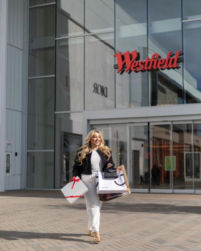 Picture this: you get all your holiday shopping done in one place AND have a drink to celebrate once you’ve checked off your list! 🛍️🍸 #AD

Sounds like a Christmas miracle, right? 🎁

It’s no miracle…it’s westfieldtopanga! 

#WestfieldTopanga has a store for everyone on your list (there’s over 150 stores), plus a few for yourself too — because you’ve got to take care of yourself before you take care of others, am I right?! 😉

But why stop there? After a long day of shopping, head to #TopangaSocial to experience 27 of the most coveted eateries in LA, like Amboy, Burrata House, Fat Sal’s, Rock & Reilly’s and Katsu Sando (my personal favorite). #EatDrinkTopangaSocial

Who’s ready to out-shop Santa this year?!